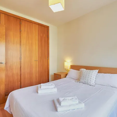 Metropolitan Apartment *